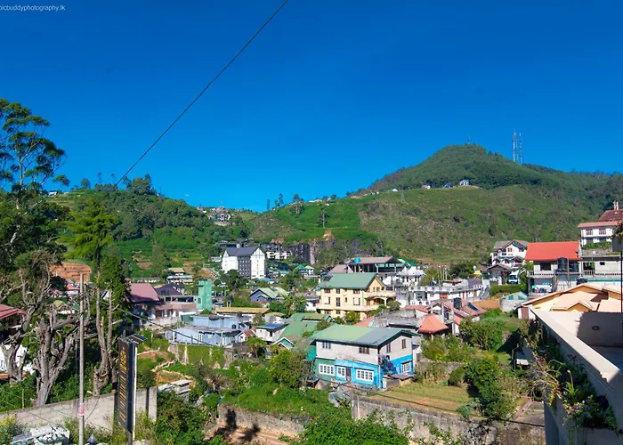 Twin Villa Red - Luxury Villa With Mountain View Nuwara Eliya